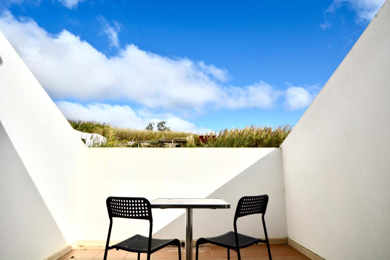 The Maverick Surfvillas Lourinhã Exterior foto